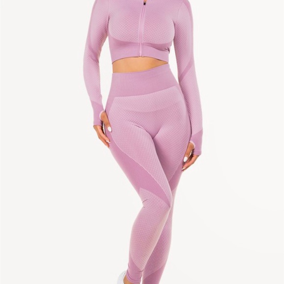 Workout set - Picture 3 of 5